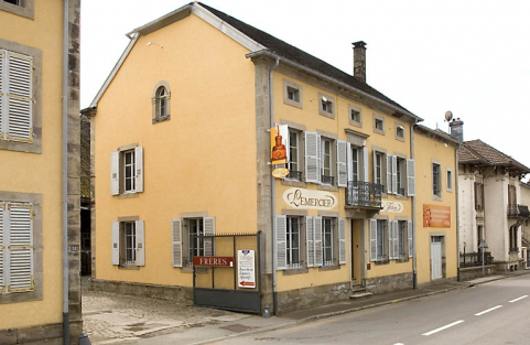 Bureaux et logement. © Région Bourgogne-Franche-Comté, Inventaire du patrimoine
