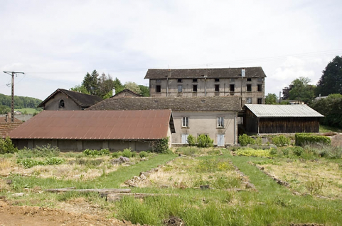 Vinaigrerie, menuiserie et logement ouvrier depuis le sud-ouest. © Région Bourgogne-Franche-Comté, Inventaire du patrimoine