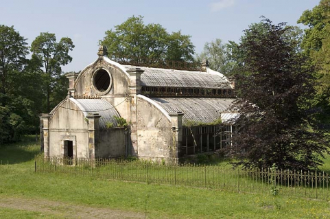 Vue d'ensemble de la serre. © Région Bourgogne-Franche-Comté, Inventaire du patrimoine