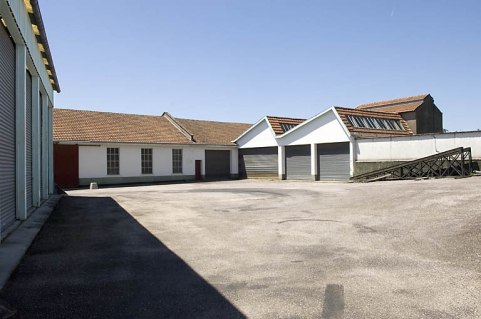 Extension nord de l'usine. Garages. © Région Bourgogne-Franche-Comté, Inventaire du patrimoine