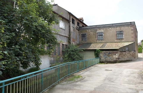 Façades postérieures donnant sur le bief. © Région Bourgogne-Franche-Comté, Inventaire du patrimoine