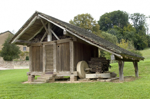 Parc de l'Ecomusée. Resserre (chalot). © Région Bourgogne-Franche-Comté, Inventaire du patrimoine