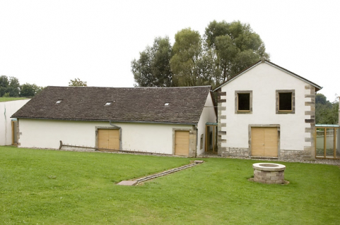 Entrepôt industriel et salle de distillation. © Région Bourgogne-Franche-Comté, Inventaire du patrimoine