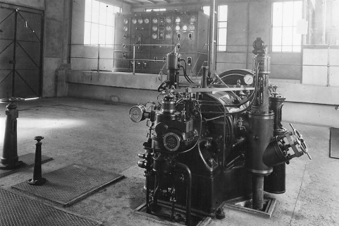 Centrale électrique. Le groupe turbo-alternateur Altshom. © Région Bourgogne-Franche-Comté, Inventaire du patrimoine
