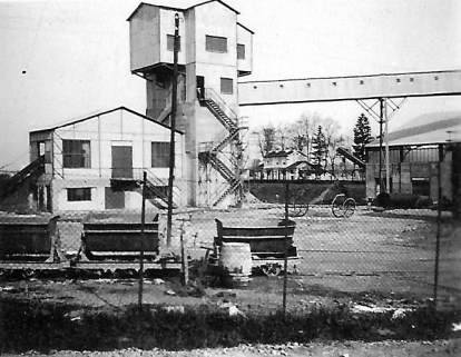 L'ensemble de concassage depuis l'est. © Région Bourgogne-Franche-Comté, Inventaire du patrimoine