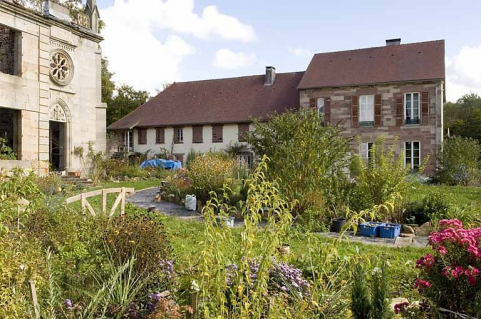 Logements est. © Région Bourgogne-Franche-Comté, Inventaire du patrimoine Logements est. © Région Bourgogne-Franche-Comté, Inventaire du patrimoine