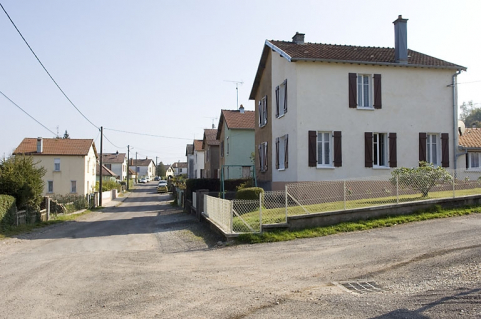 Vue d'ensemble depuis le nord-ouest. © Région Bourgogne-Franche-Comté, Inventaire du patrimoine