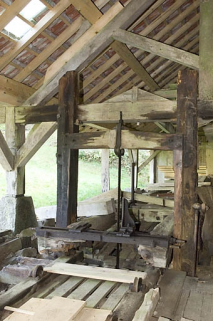 Châssis de scie. Vue de trois quarts droite. © Région Bourgogne-Franche-Comté, Inventaire du patrimoine