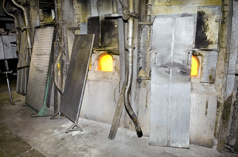 Atelier verrerie main. Four à pots. © Région Bourgogne-Franche-Comté, Inventaire du patrimoine Atelier verrerie main. Four à pots. © Région Bourgogne-Franche-Comté, Inventaire du patrimoine