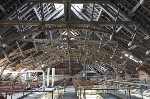Atelier des fours. Vue du comble depuis la croupe nord. © Région Bourgogne-Franche-Comté, Inventaire du patrimoine