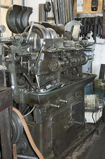 Tour à décolleter Loewe & Co (N). © Région Bourgogne-Franche-Comté, Inventaire du patrimoine