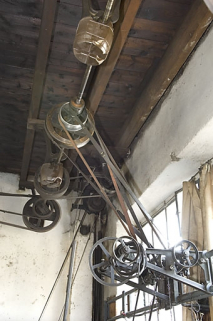 Arbre et console de transmission du tour horizontal (C). © Région Bourgogne-Franche-Comté, Inventaire du patrimoine