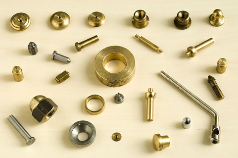 Produits décolletés. © Région Bourgogne-Franche-Comté, Inventaire du patrimoine