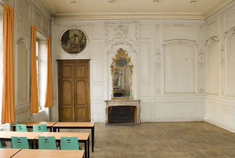 Vue d'ensemble du salon depuis l'entrée. © Région Bourgogne-Franche-Comté, Inventaire du patrimoine