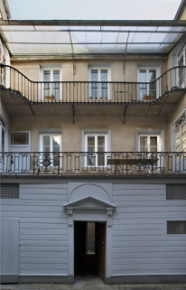 Première cour : détail de la façade principale du logis secondaire. © Région Bourgogne-Franche-Comté, Inventaire du patrimoine