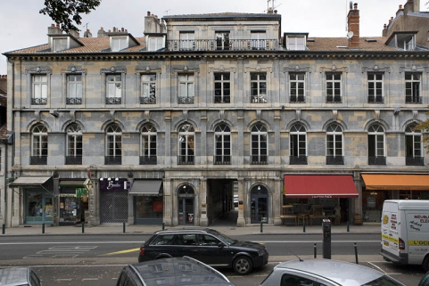 Vue d'ensemble de la façade sur rue, de face. © Région Bourgogne-Franche-Comté, Inventaire du Patrimoine
