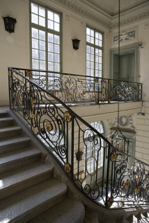 Escalier d'honneur : détail de la dernière volée et du palier. © Région Bourgogne-Franche-Comté, Inventaire du Patrimoine