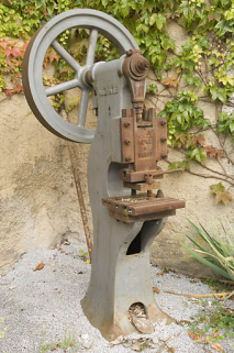 Usine : presse Hure, à Paris. © Région Bourgogne-Franche-Comté, Inventaire du patrimoine