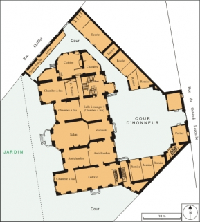 Croquis restituant la distribution intérieure du rez-de-chaussée au 18e siècle. © Région Bourgogne-Franche-Comté, Inventaire du patrimoine