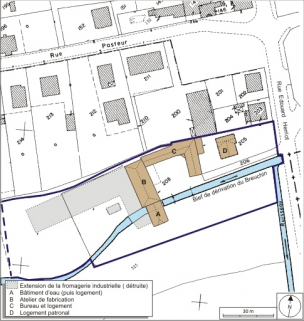 Plan-masse et de situation. Extrait du plan cadastral numérisé, 2008, section AT, 1:1000. Source : Direction générale des Finances Publiques - Cadastre ; mise à jour : 2008. © Région Bourgogne-Franche-Comté, Inventaire du patrimoine