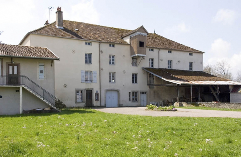 Façade antérieure. © Région Bourgogne-Franche-Comté, Inventaire du patrimoine Façade antérieure. © Région Bourgogne-Franche-Comté, Inventaire du patrimoine