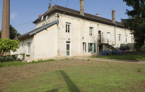Cheminée, salle des machines et ancien atelier. © Région Bourgogne-Franche-Comté, Inventaire du patrimoine