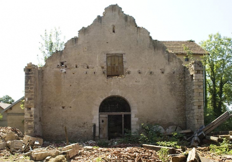 Mur sud de la halle à charbon. © Région Bourgogne-Franche-Comté, Inventaire du patrimoine