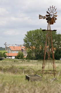 Vue d'ensemble depuis le sud-ouest. © Région Bourgogne-Franche-Comté, Inventaire du patrimoine