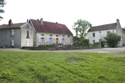 Bureau (?) et logements. © Région Bourgogne-Franche-Comté, Inventaire du patrimoine
