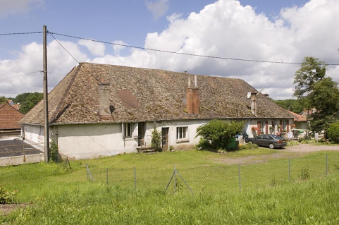 Logement ouvrier depuis l'est. © Région Bourgogne-Franche-Comté, Inventaire du patrimoine