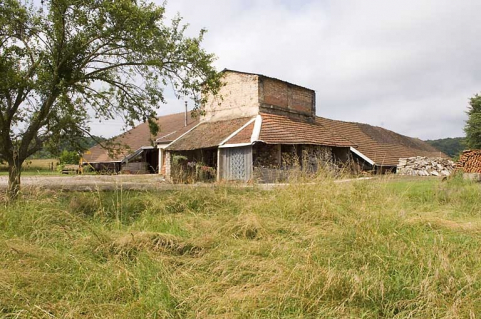 Vue d'ensemble depuis le nord-est. © Région Bourgogne-Franche-Comté, Inventaire du patrimoine