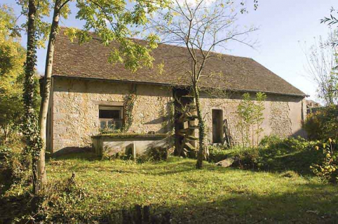 Façade postérieure du moulin. © Région Bourgogne-Franche-Comté, Inventaire du patrimoine