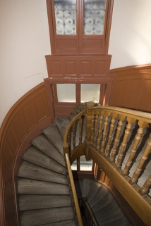 Détail d'une partie de l'escalier. © Région Bourgogne-Franche-Comté, Inventaire du Patrimoine