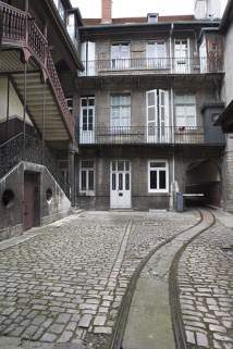 Vue d'ensemble de la façade postérieure du logis sur rue. © Région Bourgogne-Franche-Comté, Inventaire du Patrimoine