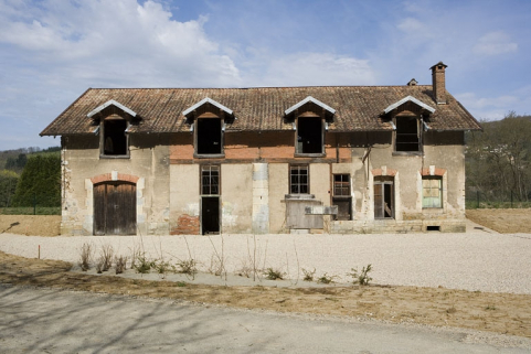 Façade est de l'écurie. © Région Bourgogne-Franche-Comté, Inventaire du patrimoine