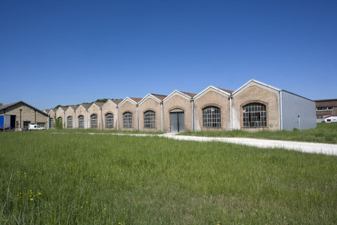 Magasin industriel. Façade sud. © Région Bourgogne-Franche-Comté, Inventaire du patrimoine
