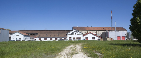 Façades sur cour des bâtiments industriels depuis le sud. © Région Bourgogne-Franche-Comté, Inventaire du patrimoine