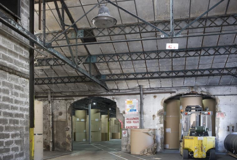 Magasin industriel. Charpente métallique avec poutrelles à treillis. © Région Bourgogne-Franche-Comté, Inventaire du patrimoine