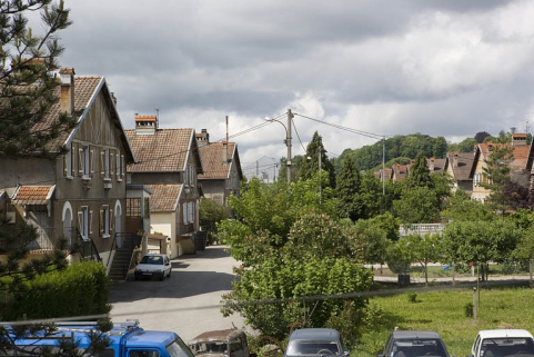 Cité Lehmann. Place de Chemontey. © Région Bourgogne-Franche-Comté, Inventaire du patrimoine