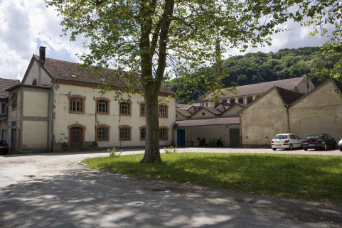 Bureaux et entrepôt industriel. Vue de trois quarts. © Région Bourgogne-Franche-Comté, Inventaire du patrimoine