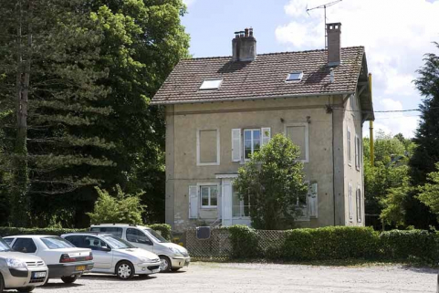 Conciergerie de la papeterie. Façade antérieure. © Région Bourgogne-Franche-Comté, Inventaire du patrimoine
