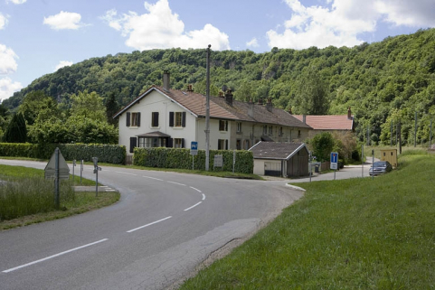 Logement d'ouvriers, rue de la Gare (commune de Torpes). © Région Bourgogne-Franche-Comté, Inventaire du patrimoine