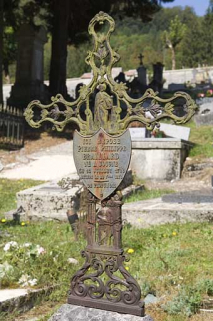 Détail de l'épitaphe. © Région Bourgogne-Franche-Comté, Inventaire du patrimoine