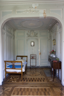 Hôtel en fond de cour : vue d'ensemble de l'ancien cabinet de toilette. © Région Bourgogne-Franche-Comté, Inventaire du Patrimoine