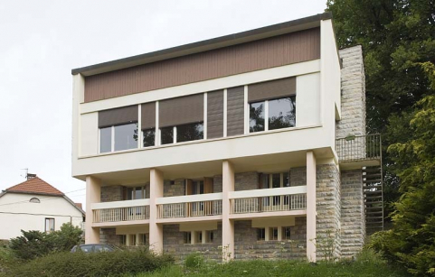 Vue de trois quarts droit. © Région Bourgogne-Franche-Comté, Inventaire du patrimoine