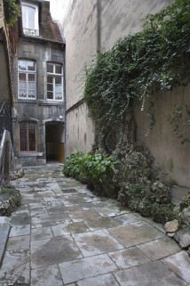 Façade antérieure du logis secondaire sur cour. © Région Bourgogne-Franche-Comté, Inventaire du Patrimoine