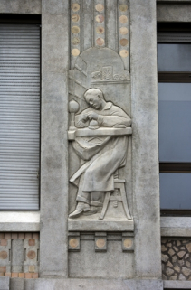 4e bas-relief : le bijoutier. © Région Bourgogne-Franche-Comté, Inventaire du patrimoine
