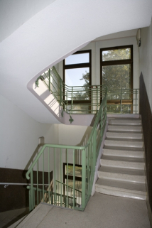 Aile sud : escalier Labonne. © Région Bourgogne-Franche-Comté, Inventaire du patrimoine Aile sud : escalier Labonne. © Région Bourgogne-Franche-Comté, Inventaire du patrimoine
