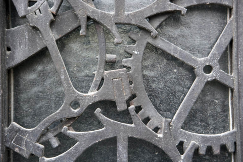 Motif d'ancres et balanciers de montre : détail. © Région Bourgogne-Franche-Comté, Inventaire du patrimoine