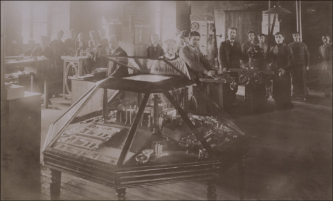 Année scolaire 1908-1909. Classe d'ébauches et de mécanique. © Région Bourgogne-Franche-Comté, Inventaire du patrimoine Année scolaire 1908-1909. Classe d'ébauches et de mécanique. © Région Bourgogne-Franche-Comté, Inventaire du patrimoine